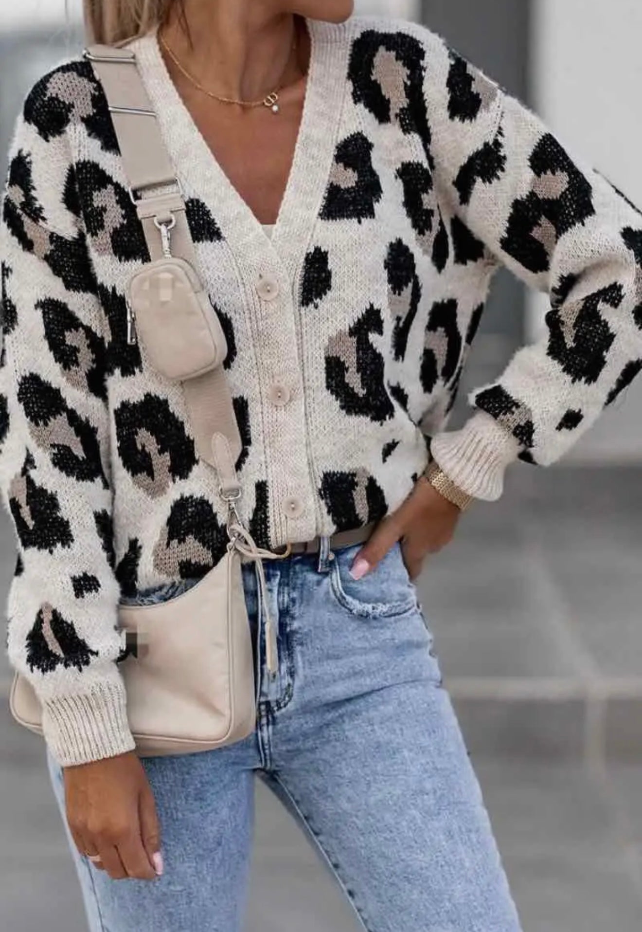Strickjacke Leo